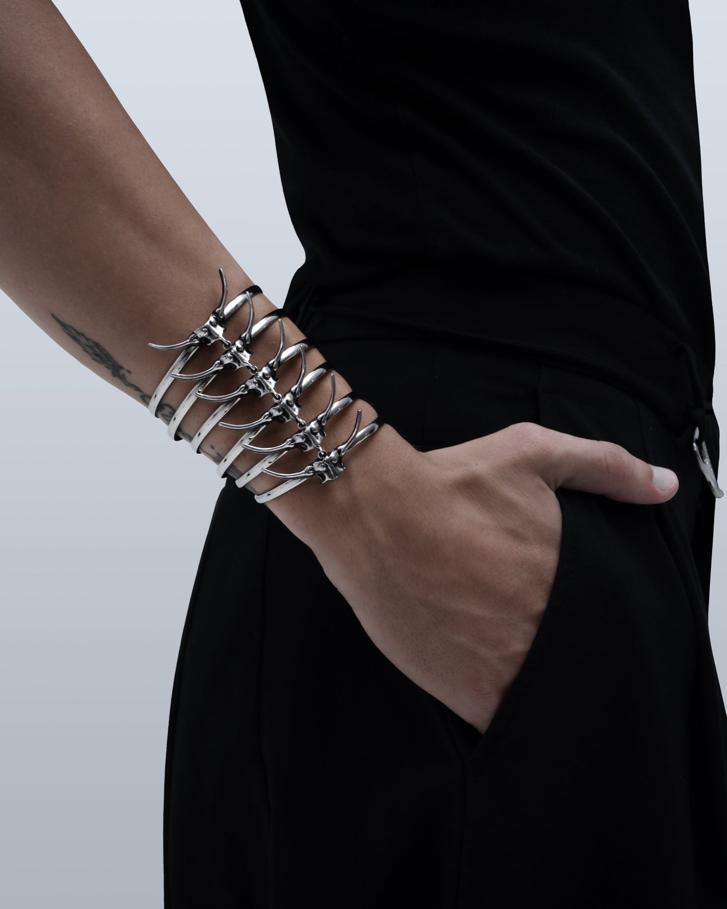 Centipede Cuff